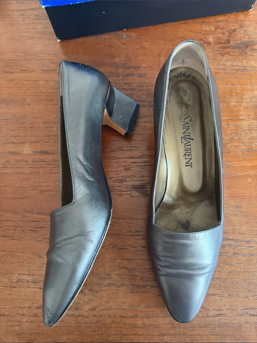 Yves Saint Laurent Metallic Gray Low Heel loafers